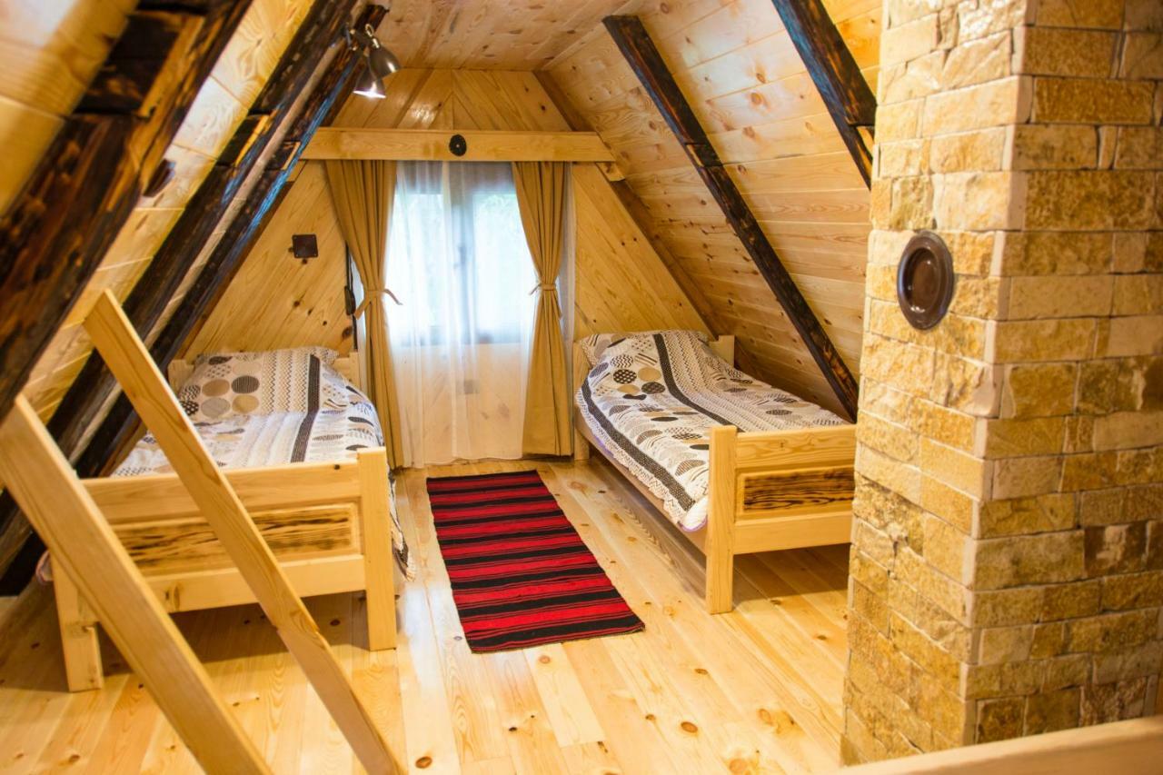 Etno Selo Smrcevo Brdo Apartment Zabljak  Luaran gambar